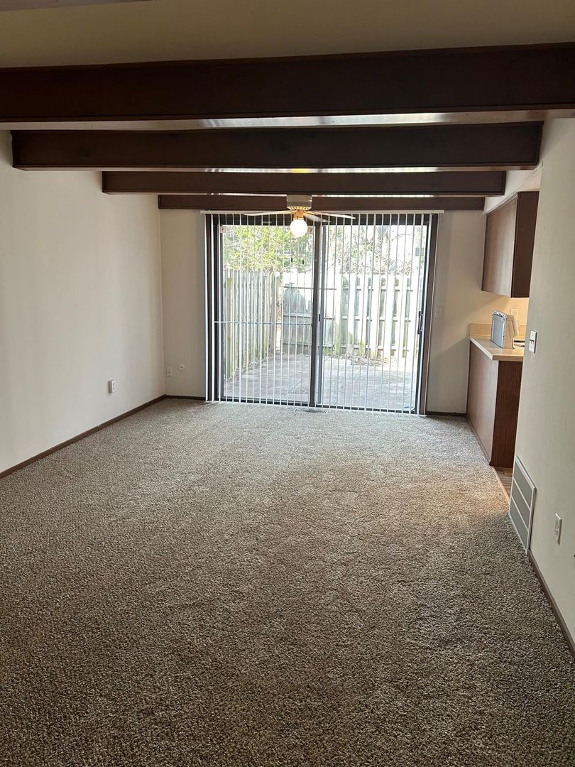 Columbus Apartment: 5312 Gatehouse Dr