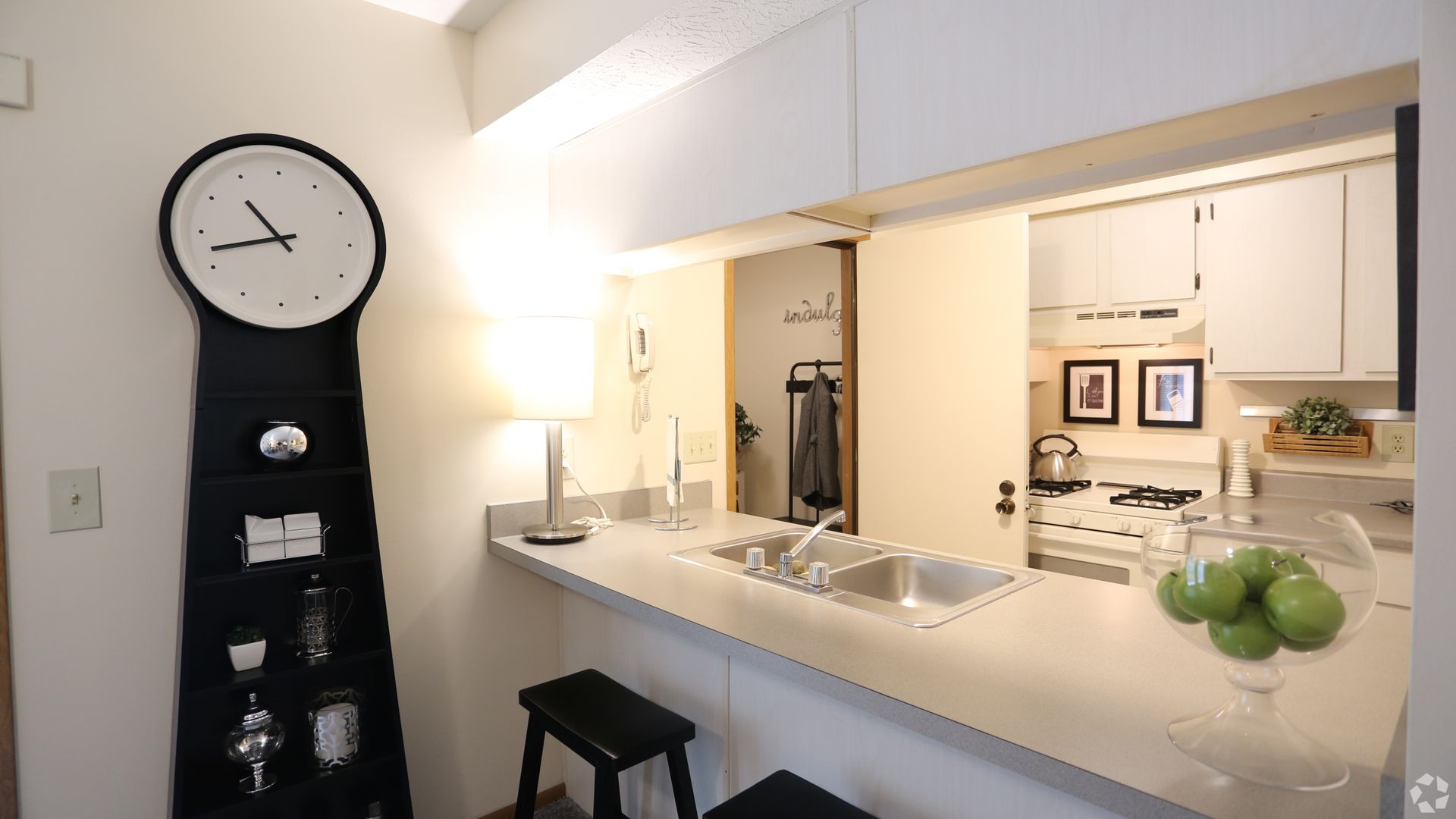 Westerville Townhome: 275 Lazelle Road