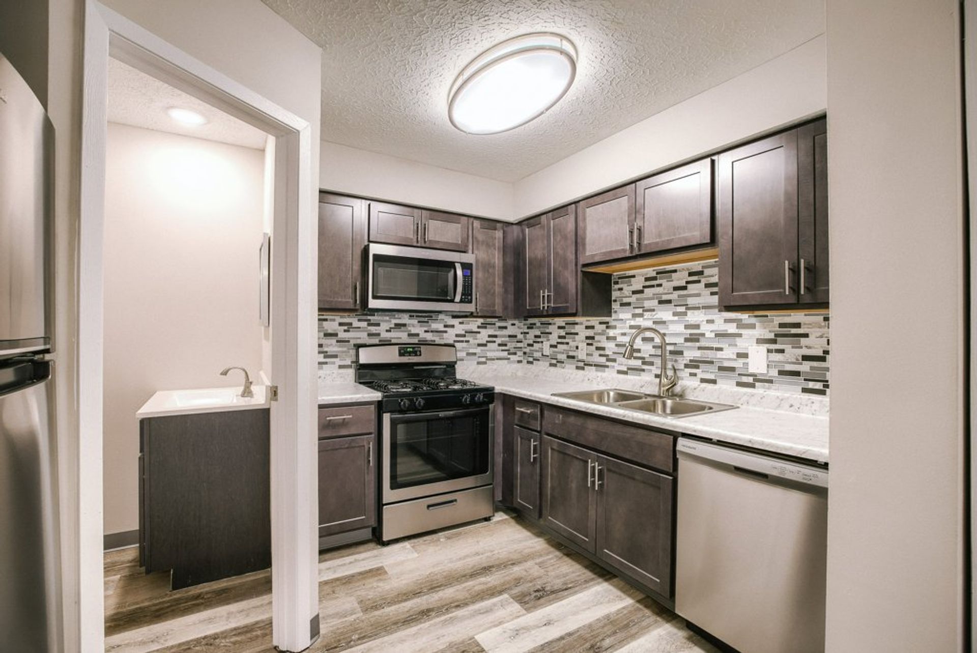 Columbus Apartment: 1359 Yorkland Rd