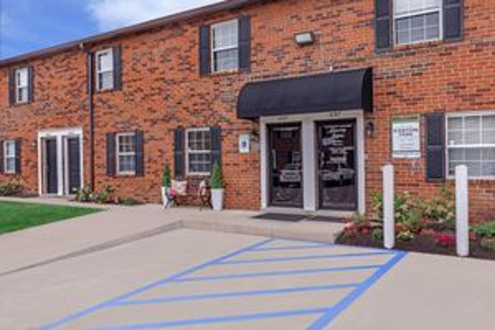 Columbus Townhome: 4187 Beechwold Dr