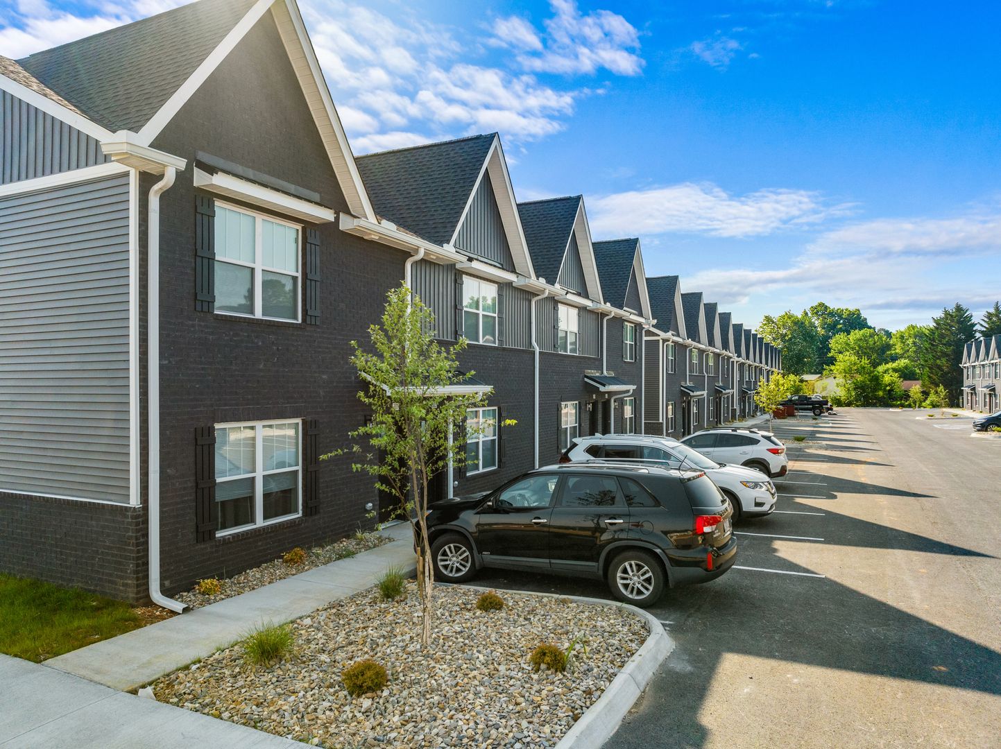 Morristown Apartment: 300-331 Droptine Ridge, 333-371 Kodiak Canyon, 369-401 Trophy Elk Mdw