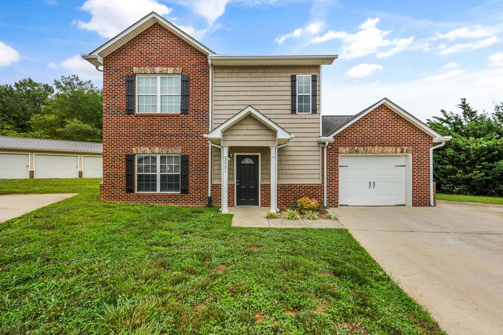 Morristown Apartment: 3502-3538 Carlyle Place Dr.