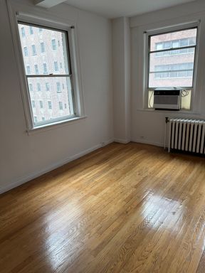 Studio Rental – 150 East 39th Street, 807, New York, NY 10016