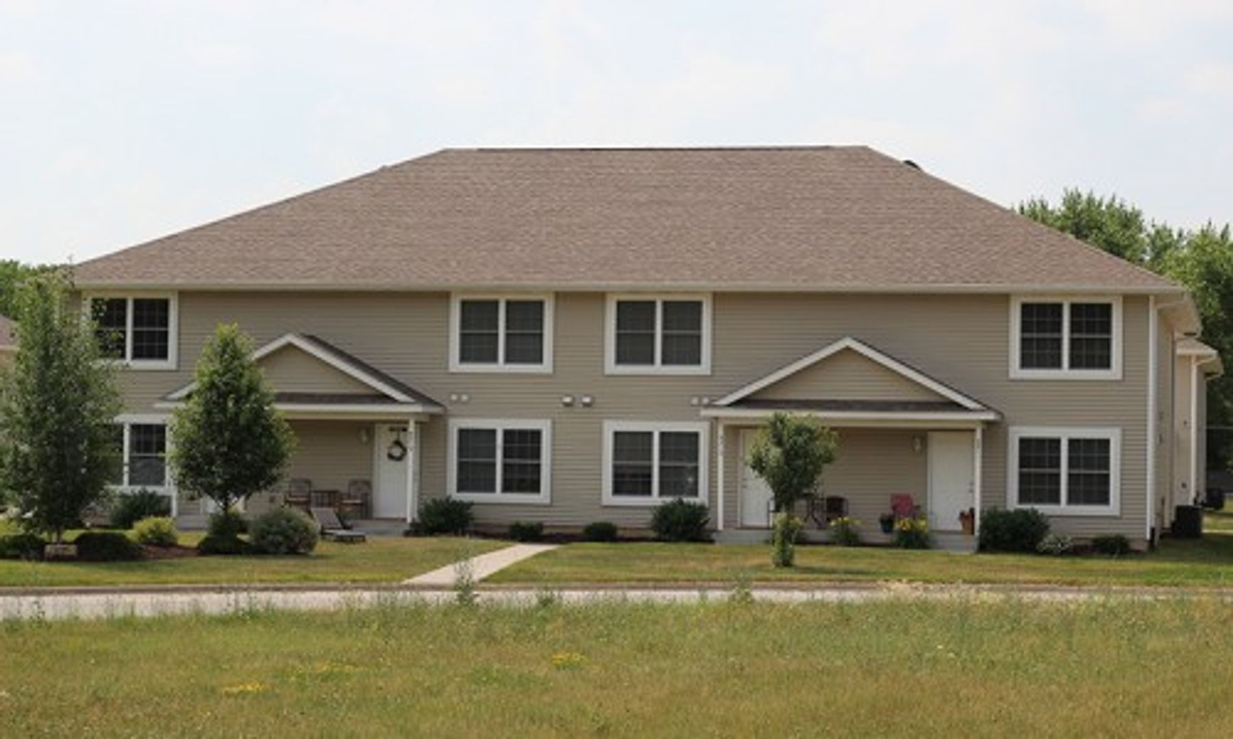 Luxury Townhome and beautiful kitchen