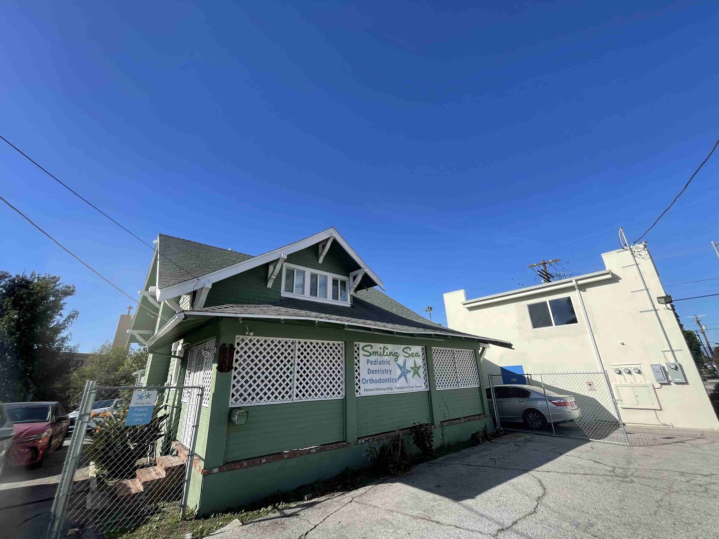 Sherman Oaks House: 4335 Fulton Ave.