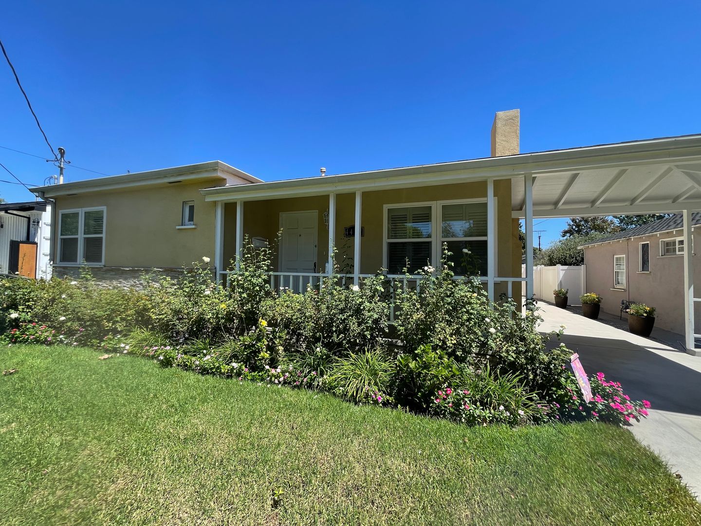 Studio City House: 4432 Bakman Ave.