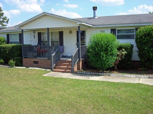 Cameron House: 182 Heritage Way