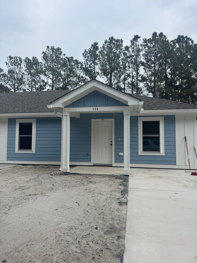 Manteo Townhome: 103 Old NC 345