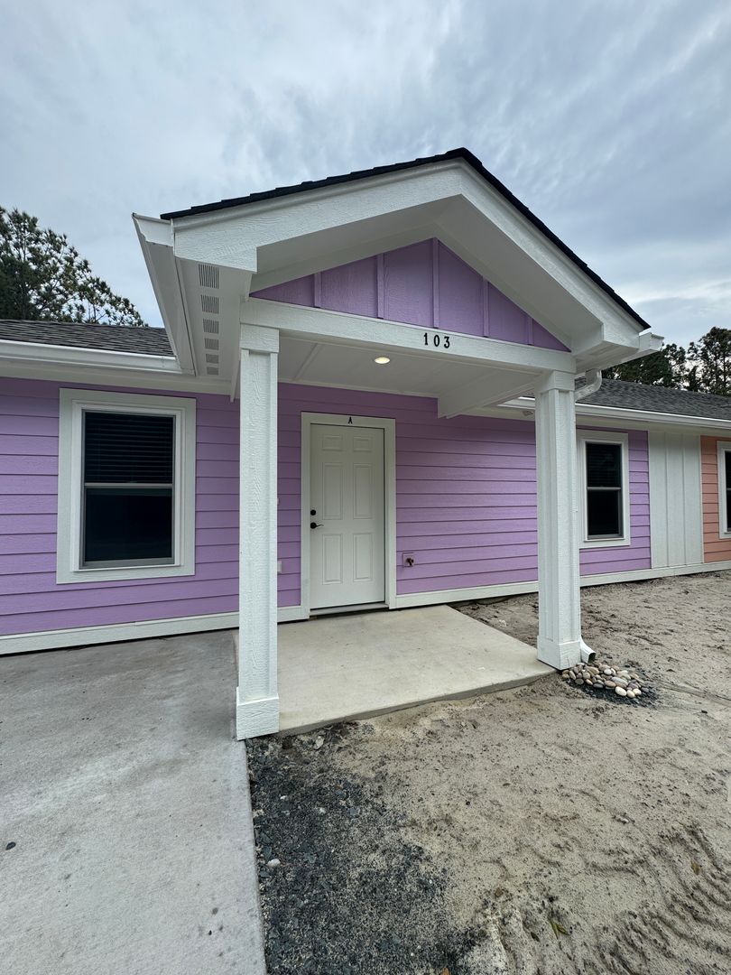 Manteo Townhome: 103 Old NC 345