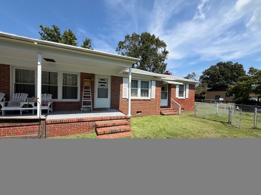 Long Term Rental – photo 1