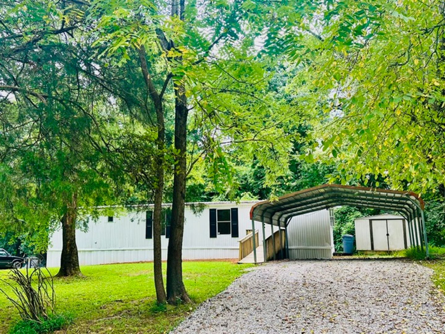 Wilkesboro House: Private Address Clark Rd