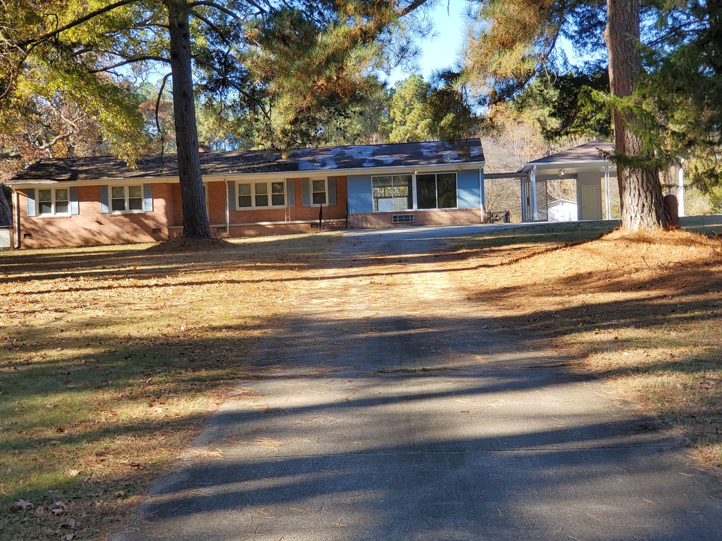 Henderson House: 6051 Satterwhite