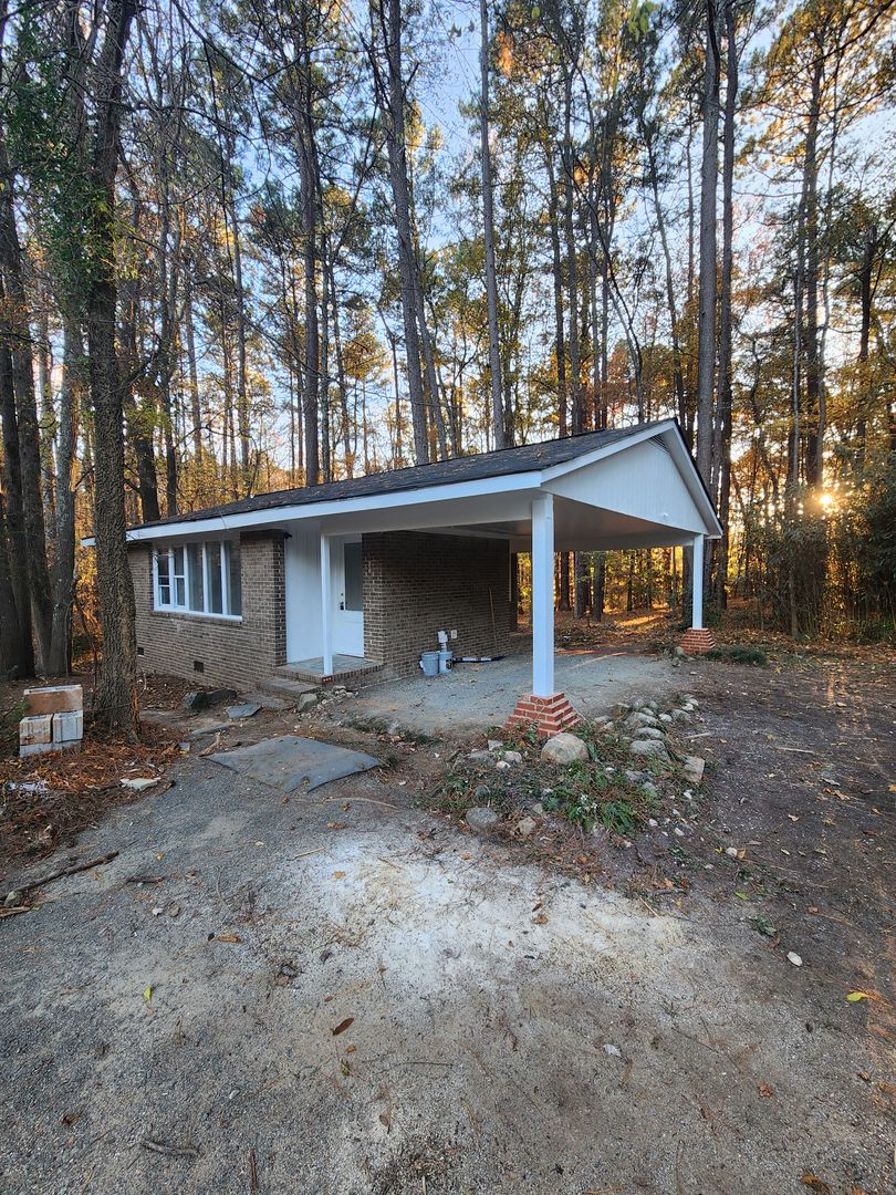 Chapel Hill House: 307 Homestead Road