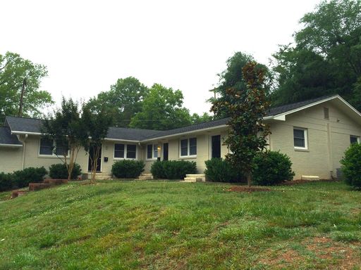 611 Hillsborough Street / 2BR Condo / Chapel Hill – photo 1