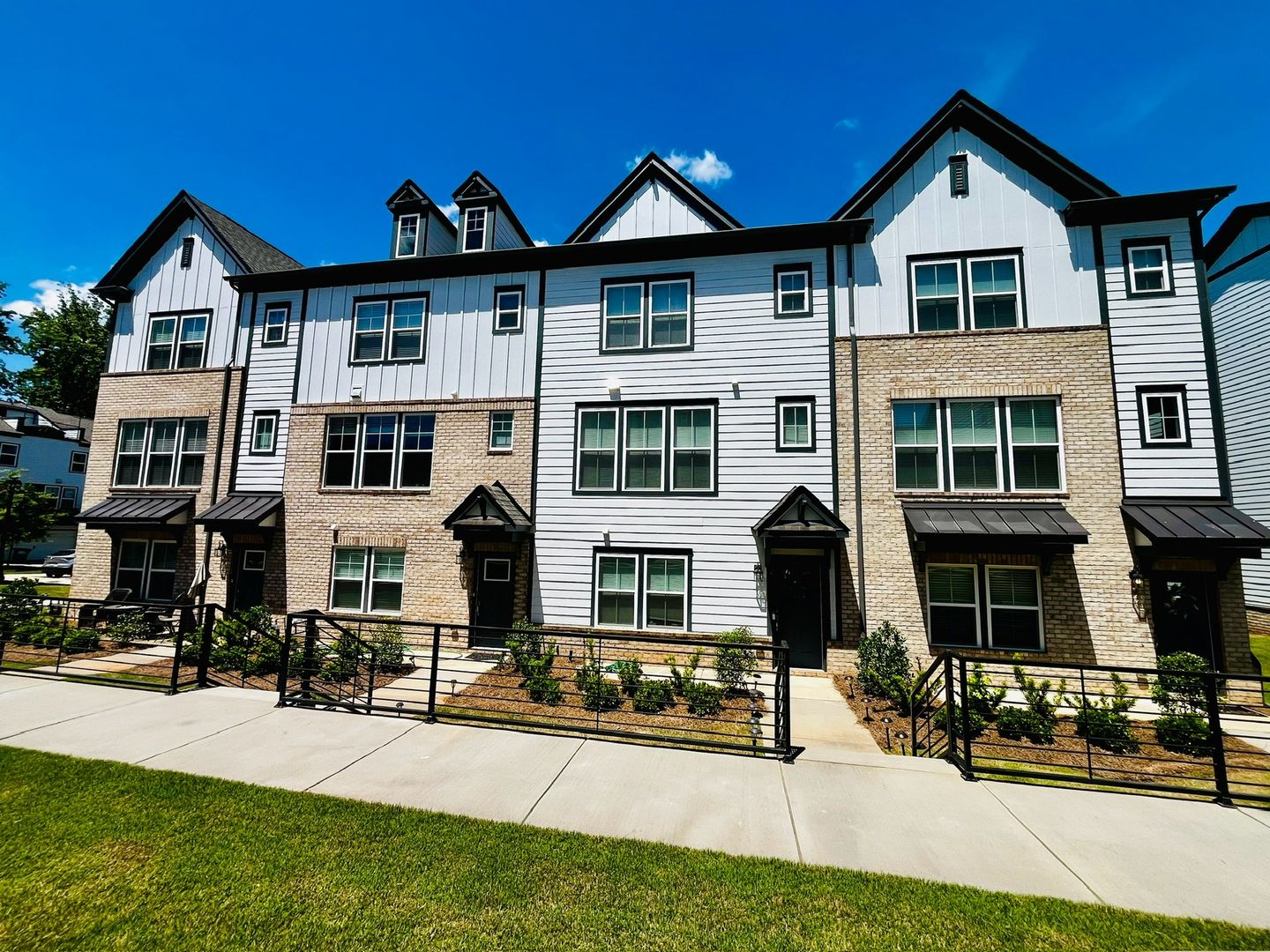 Charlotte Townhome: 12327 Landry Renee Place