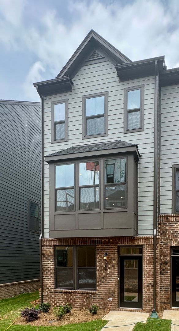 Charlotte Townhome: 5021 Chinook lane