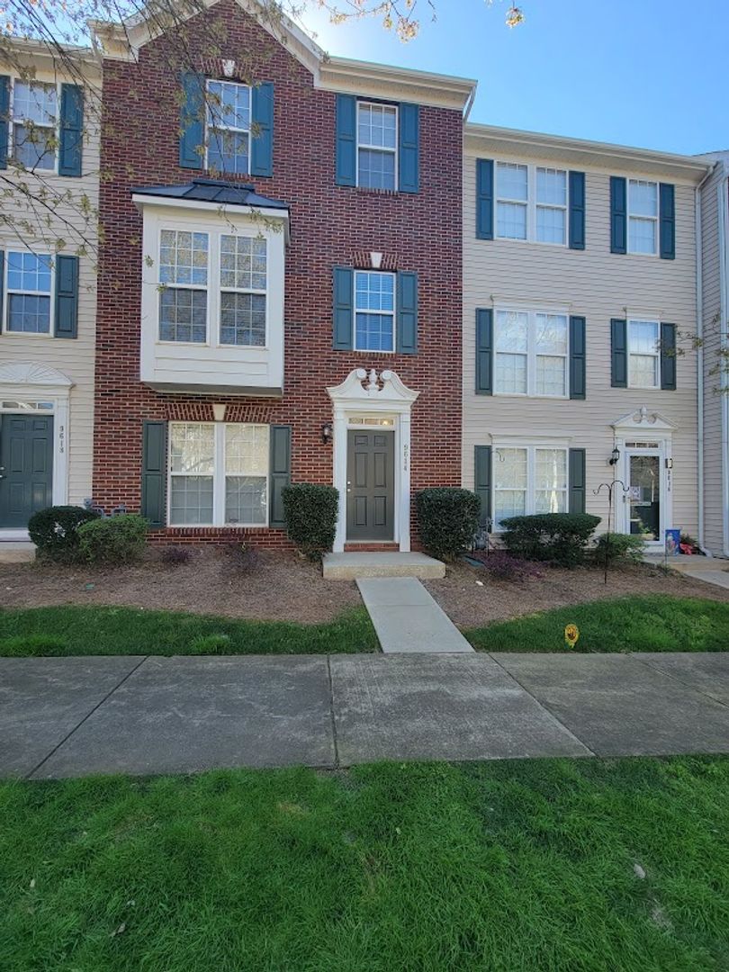 Huntersville Townhome: 9614 Blossom Hill Dr