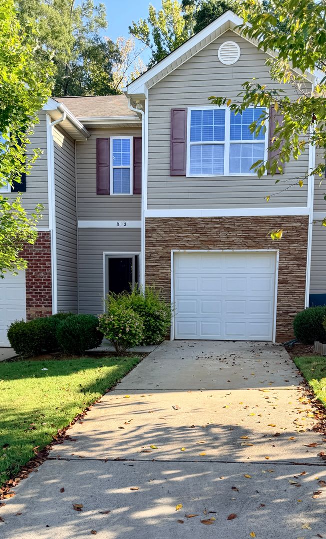 Charlotte Townhome: 8962 Bradstreet Commons Way