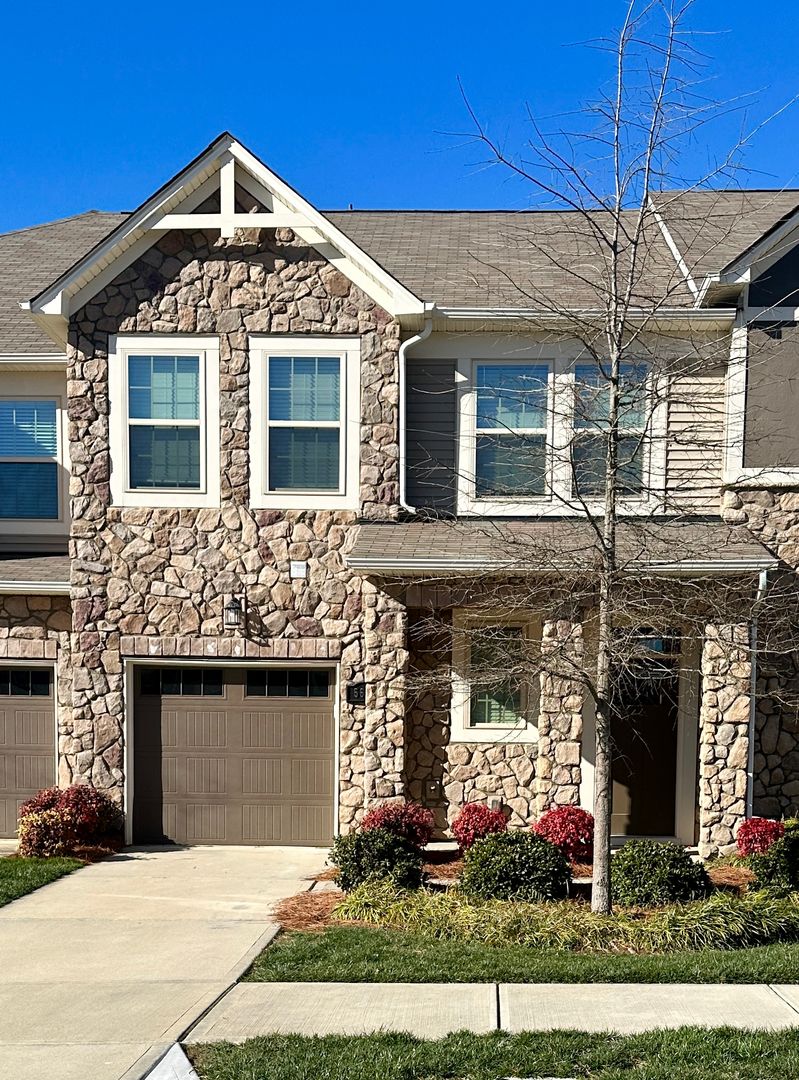 Charlotte Townhome: 5607 Garrow Glen Road