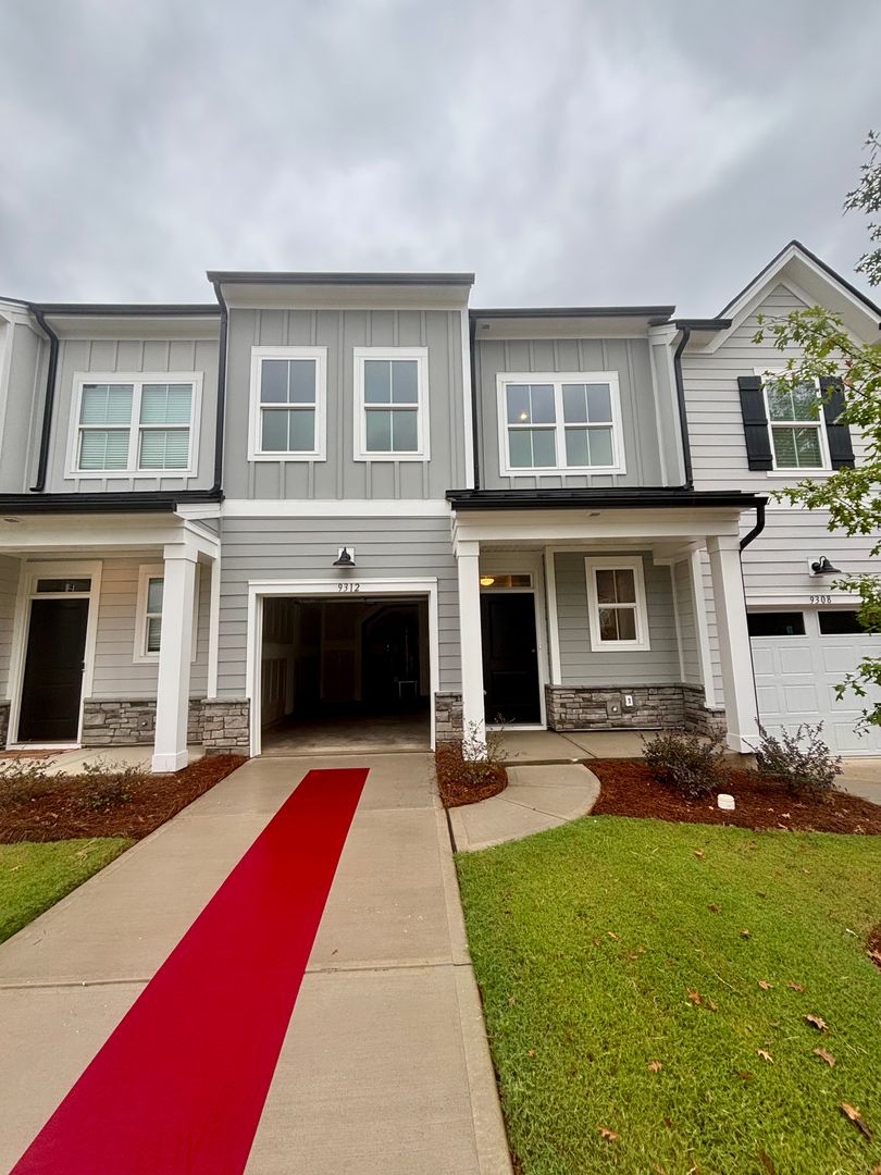 Charlotte Townhome: 9312 Munsing Drive