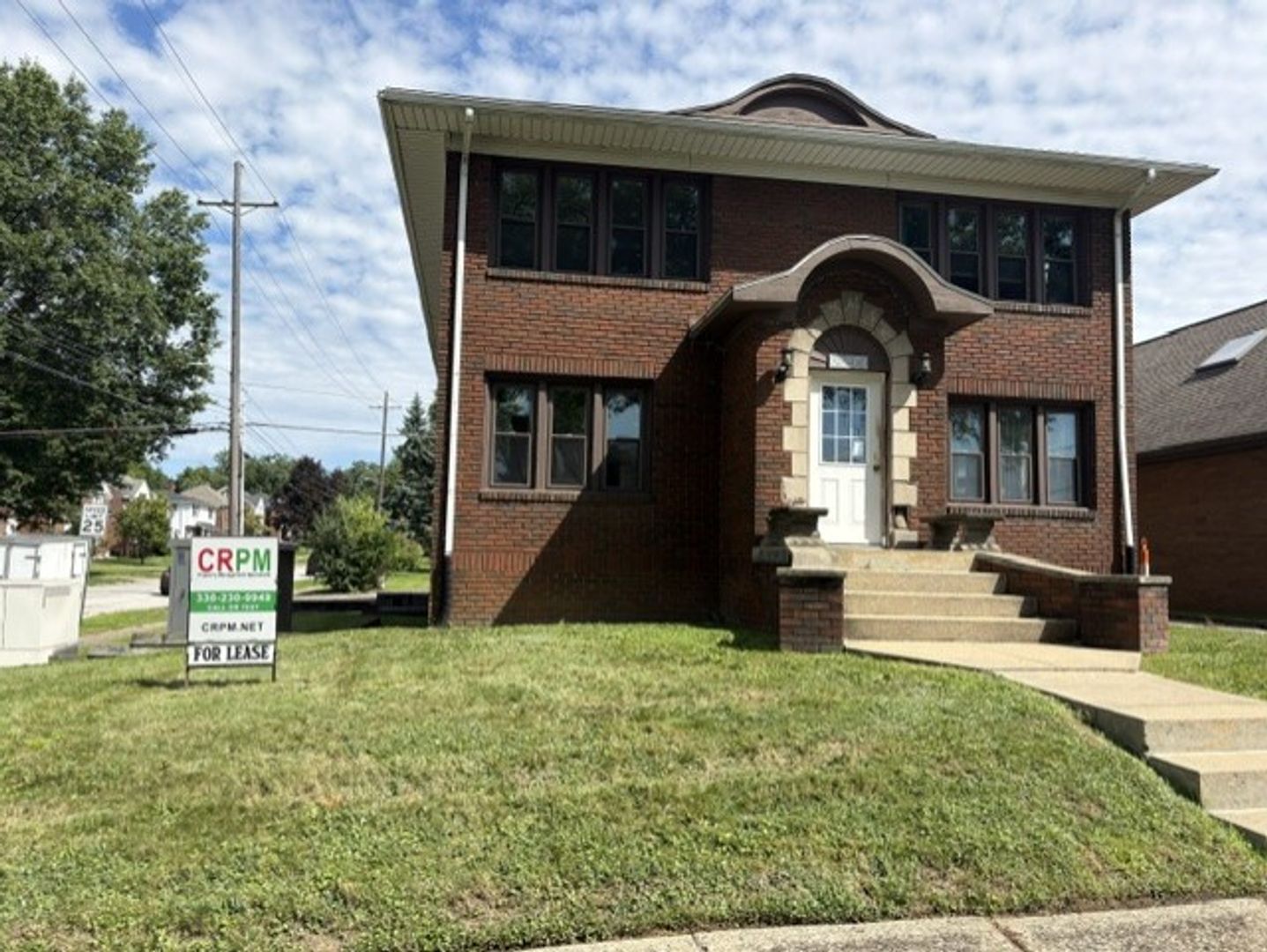Cuyahoga Falls Apartment: 2239 Broad Blvd
