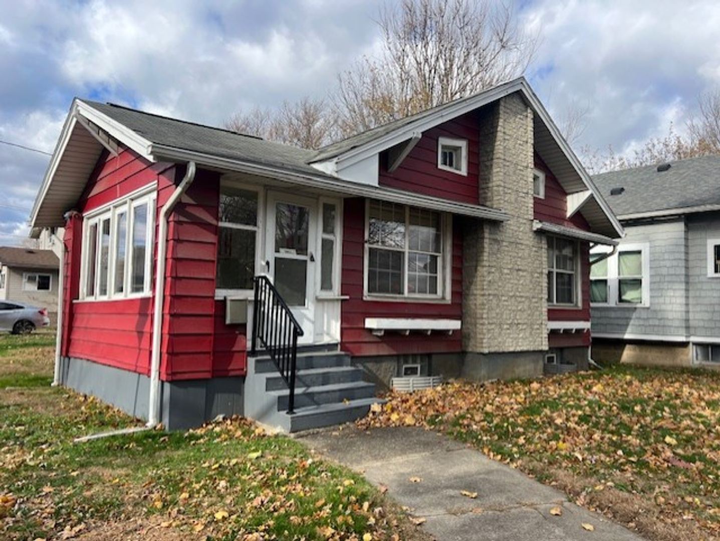 Akron House: 2190 East Ave