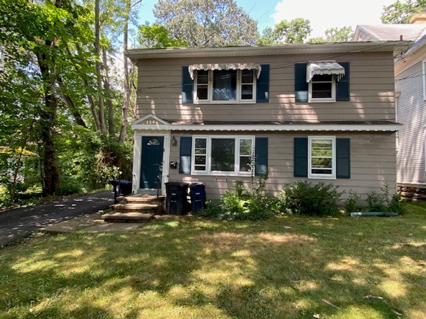 Akron Apartment: 114 Beck Ave