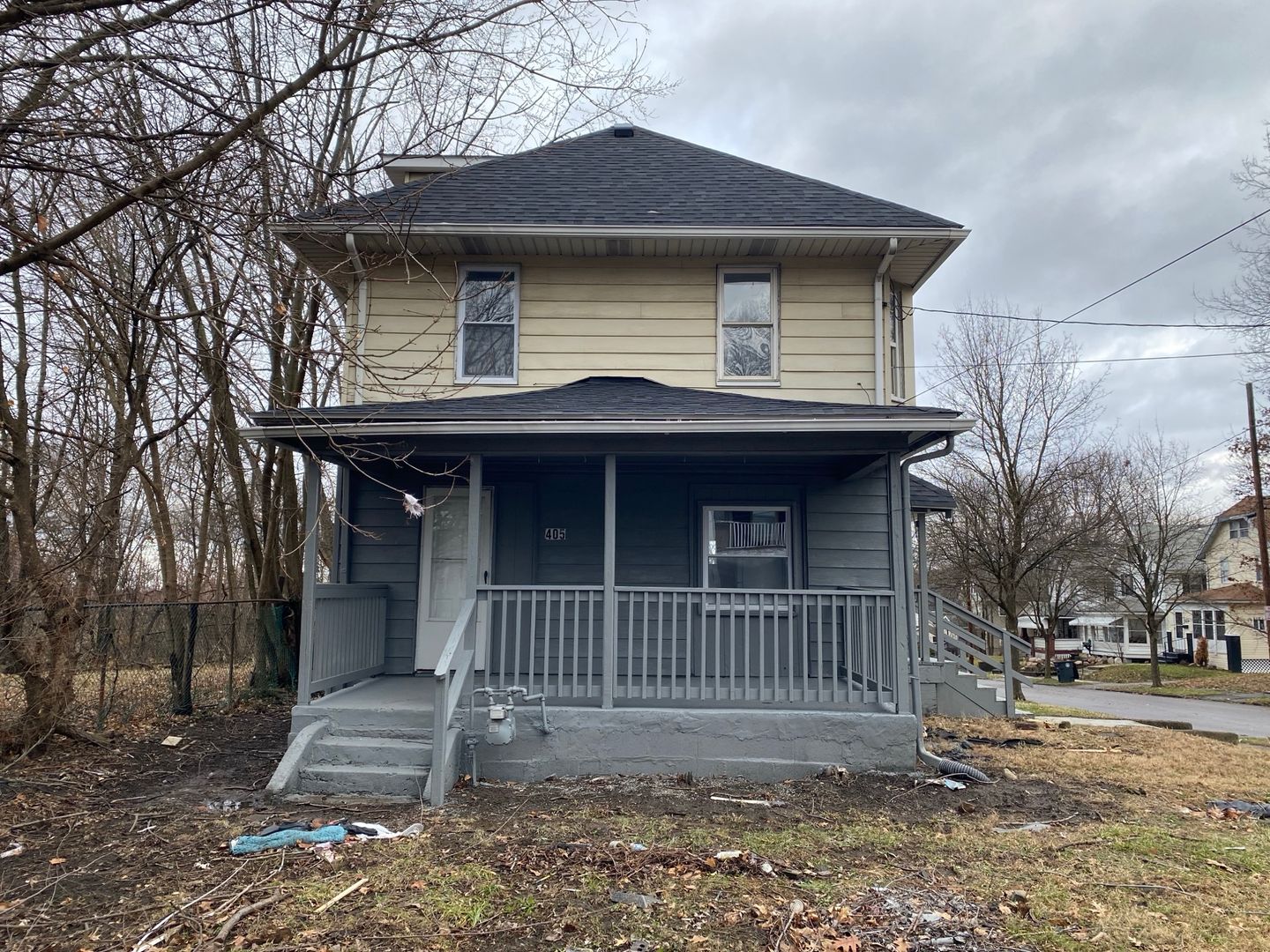 Akron House: 405 Stanton Ave