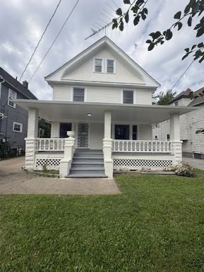 Room to Spread Out! 4-Bedroom Home with Basement & Storage Attic – photo 1