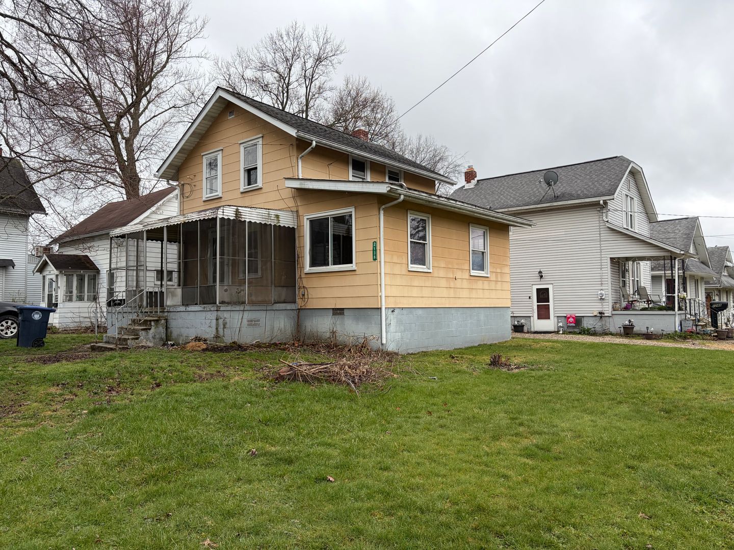 Akron House: 2138 East Ave