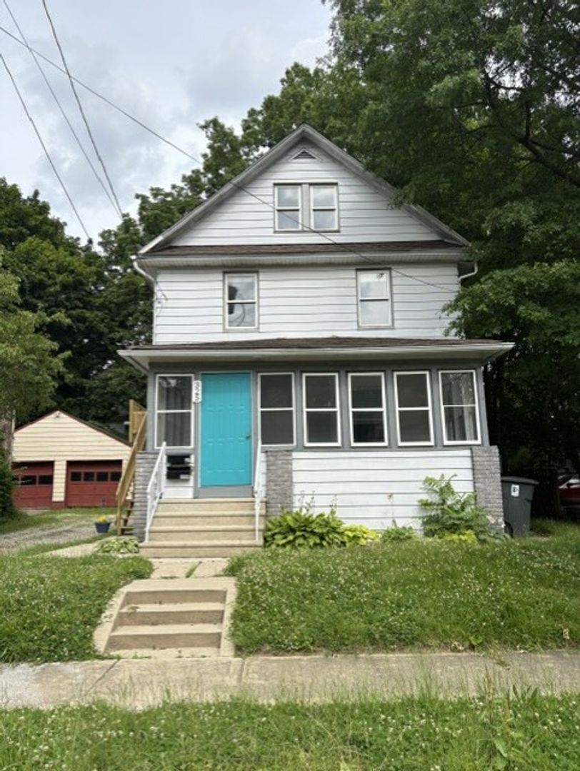 Akron Apartment: 325 Para Ave - Upper