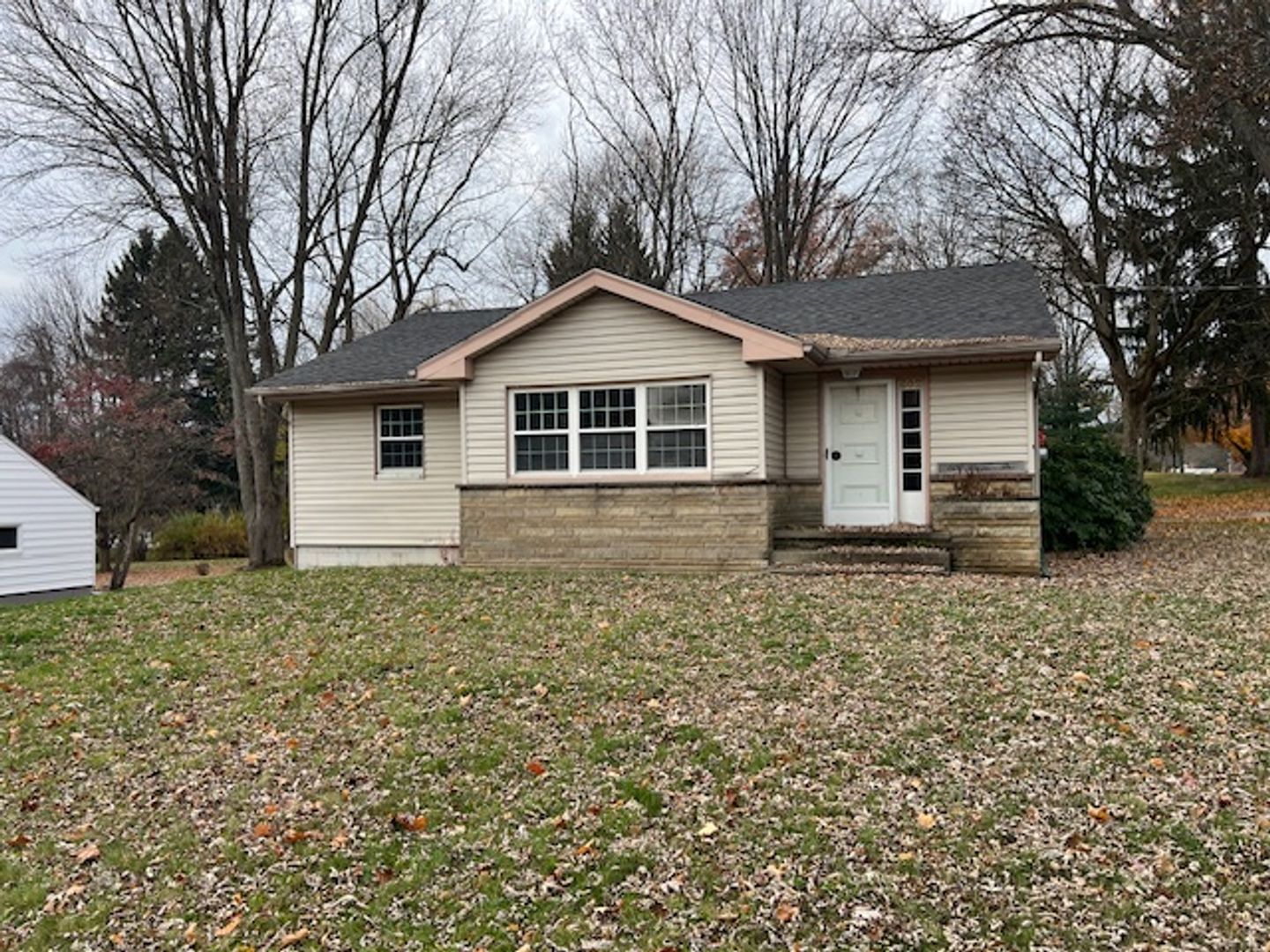 Kent House: 602 Longmere Dr