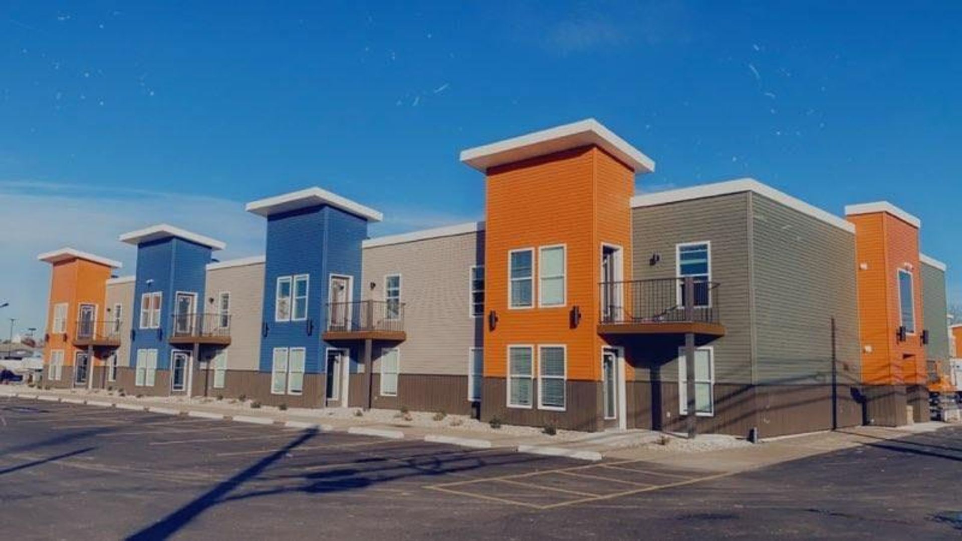 Evansville Apartment: 4135 N. Highway 41