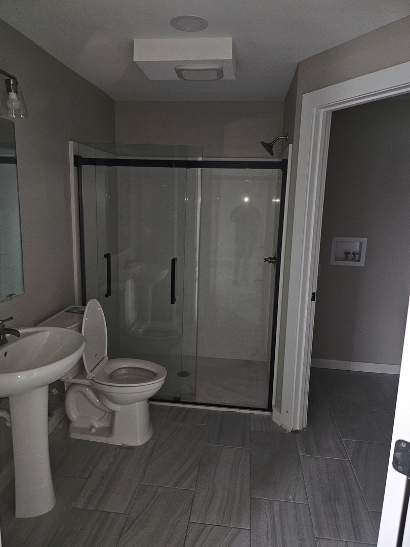 Evansville Apartment: 4135 N. Highway 41