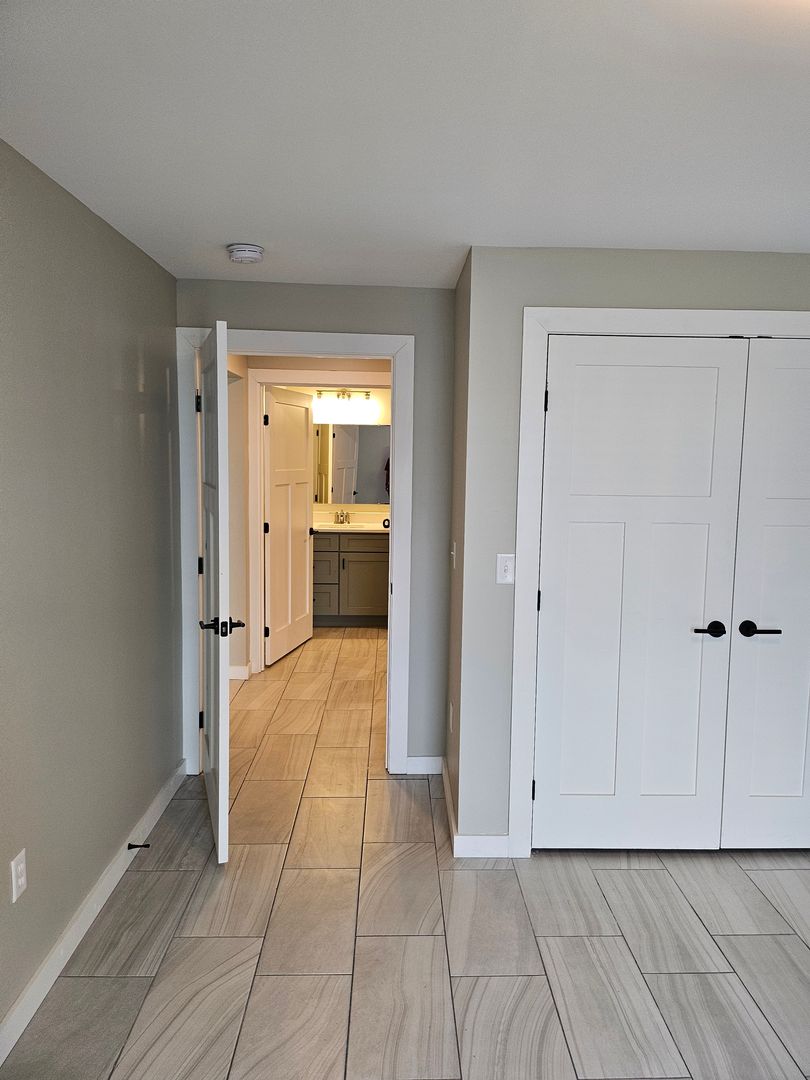 Evansville Apartment: 4135 N. Highway 41
