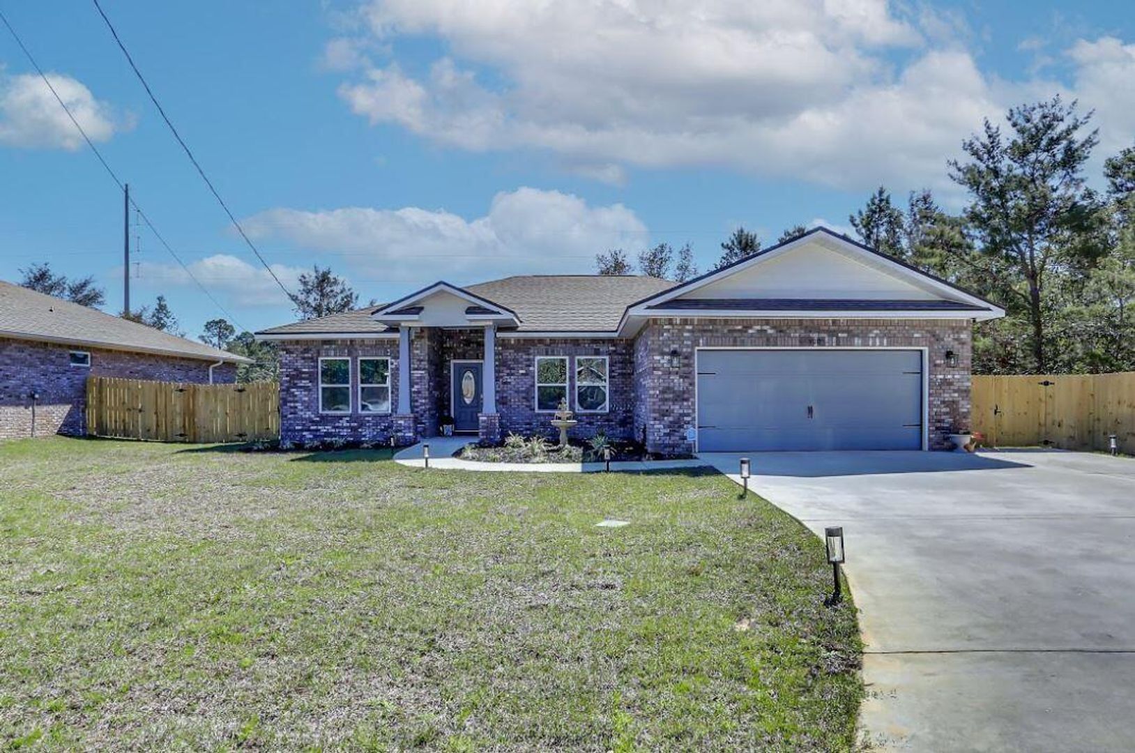 Mary Esther House: 17 Lucky Lane