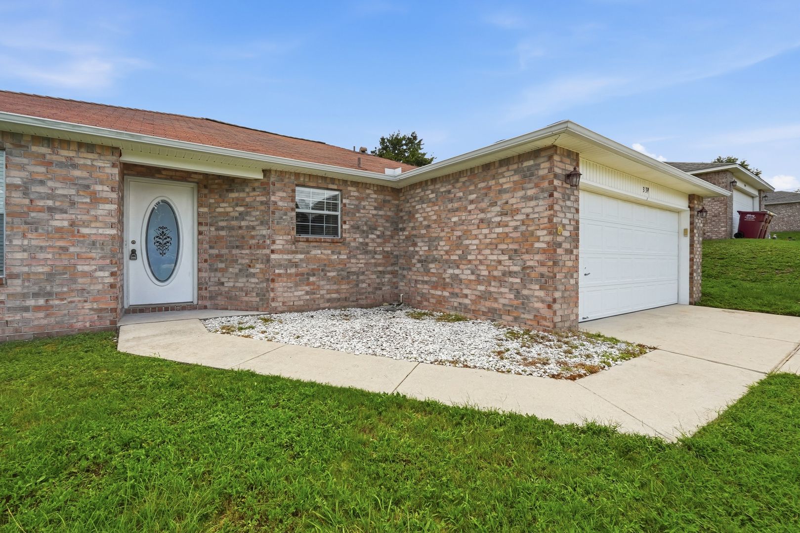 Crestview House: 339 Peggy Drive