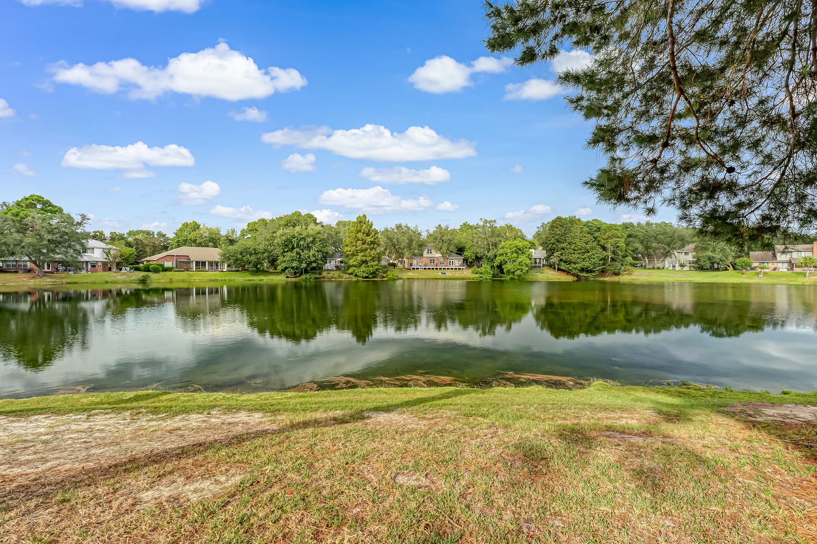 Niceville Condo: 208 Southlake Court