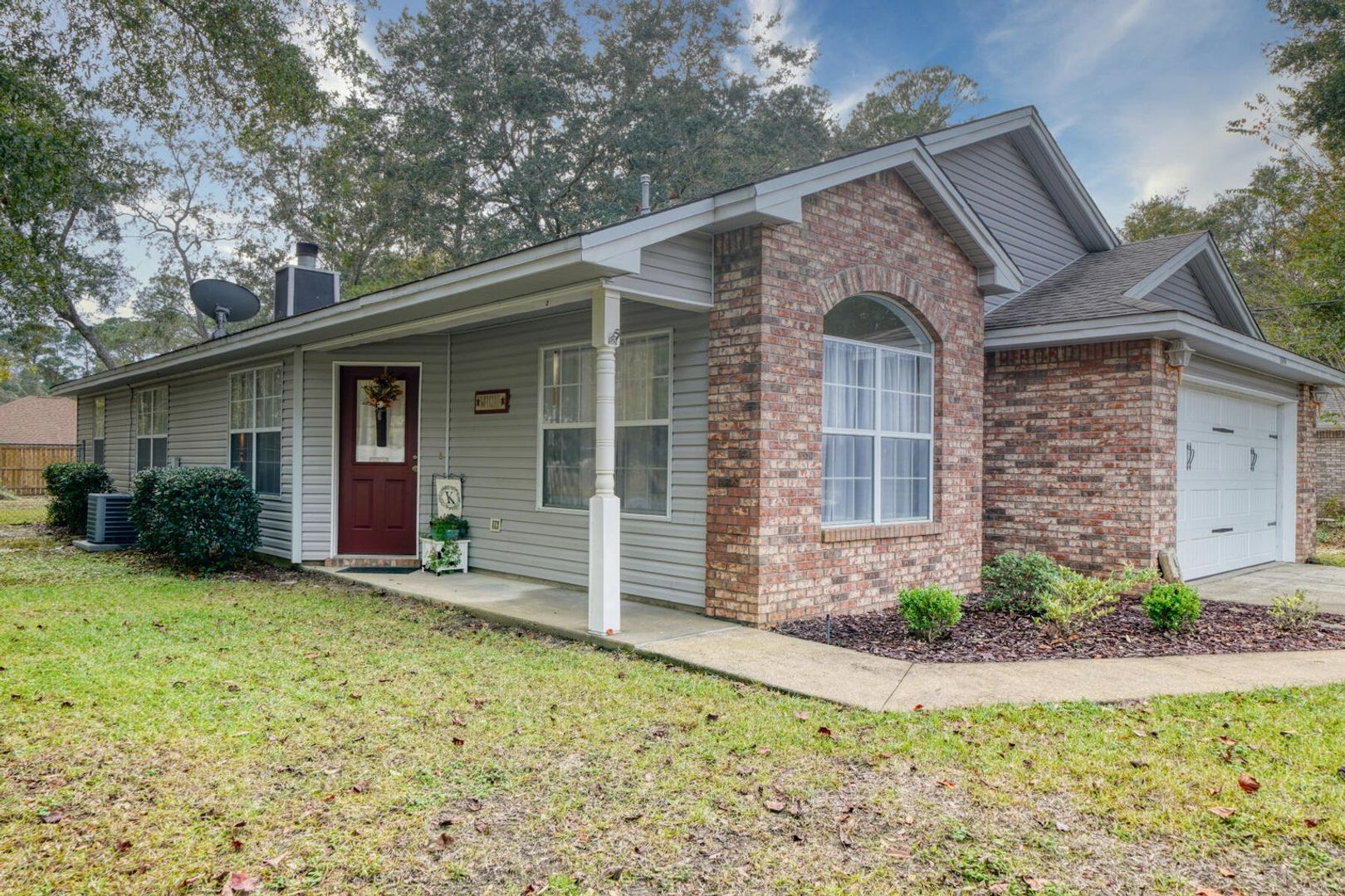 Niceville House: 1696 Valparaiso Blvd