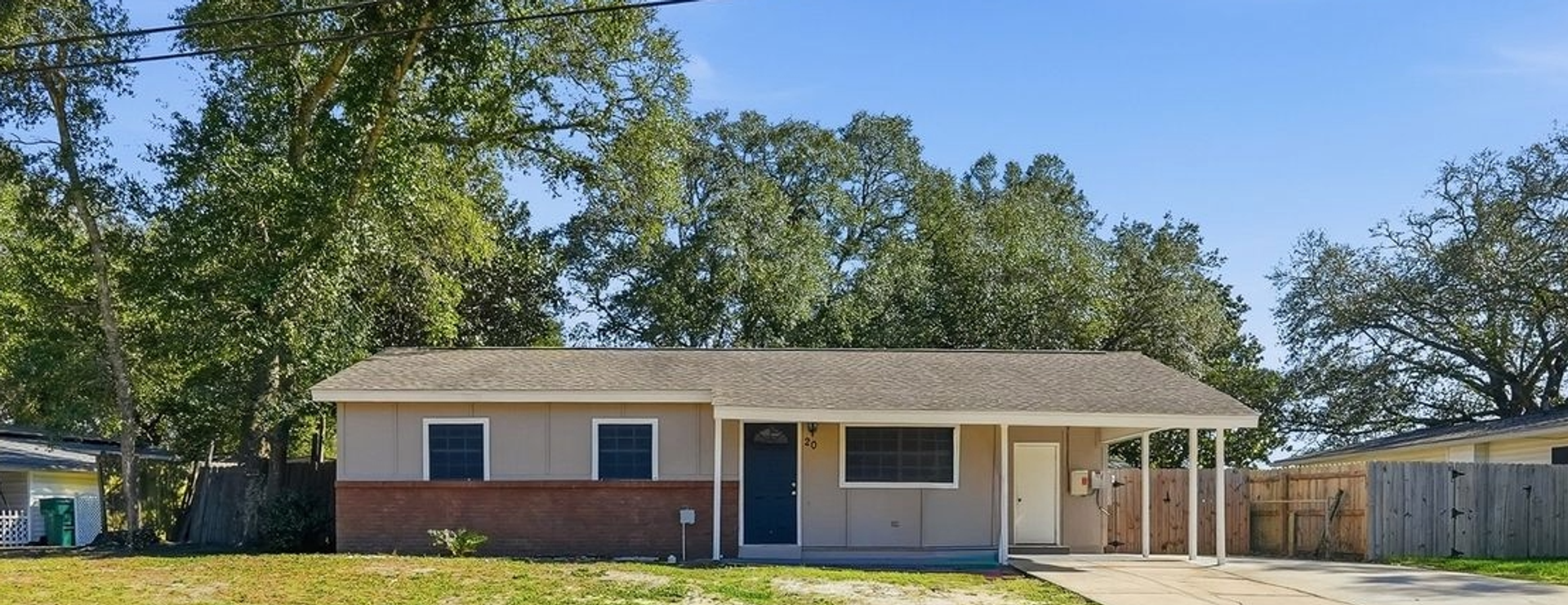 Mary Esther House: 20 Kohler Drive