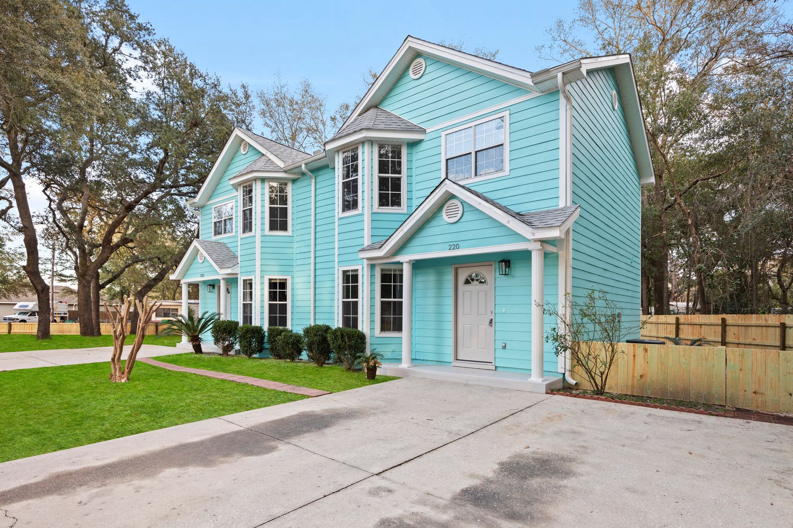 Niceville Townhome: 220 Fir Avenue