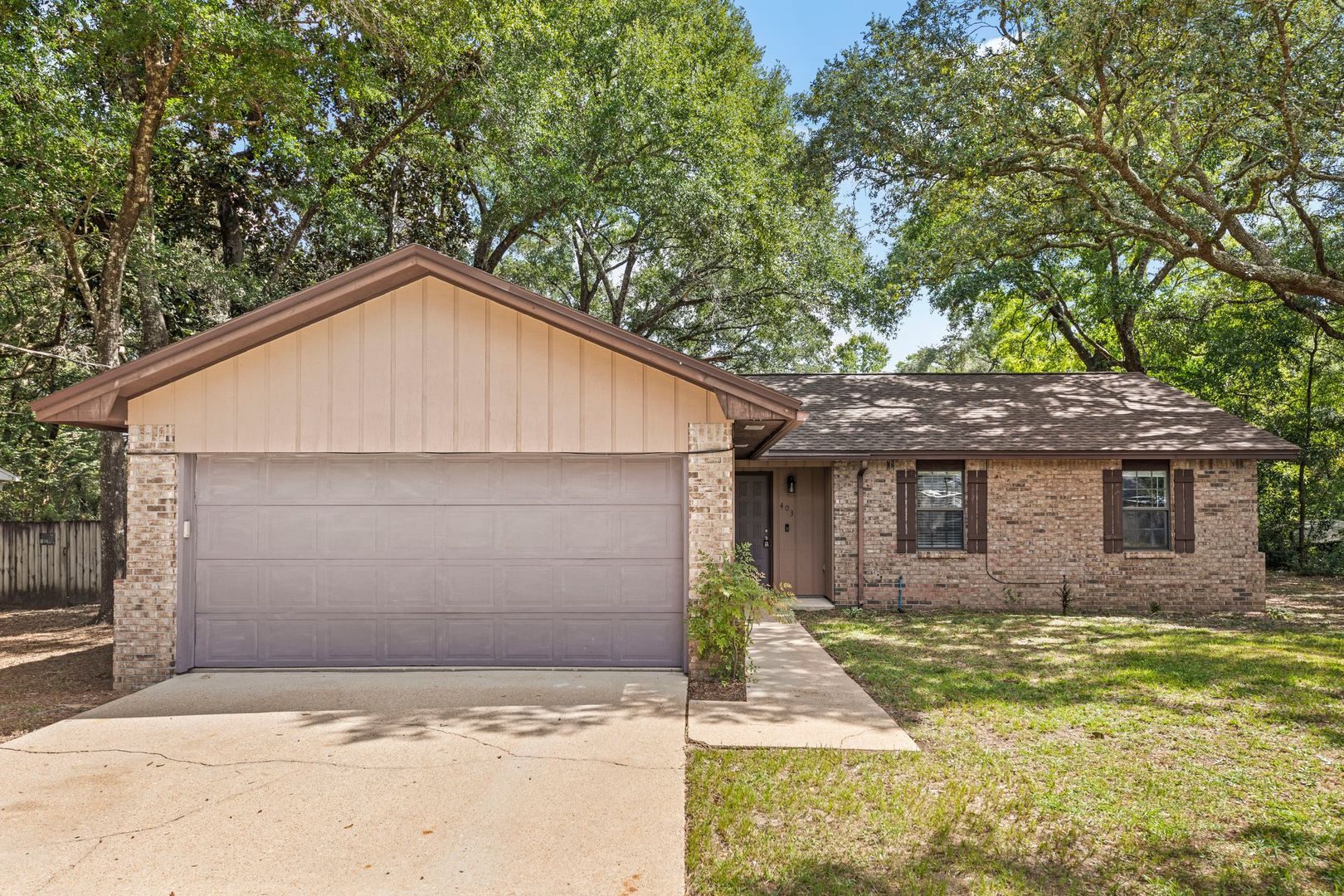 Niceville House: 403 Anchors Street