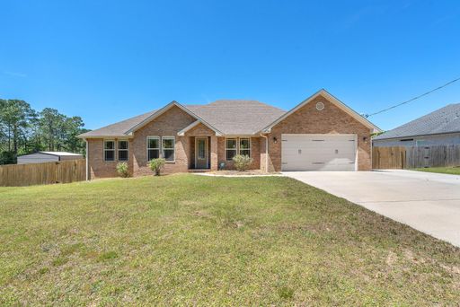 Stunning 4 Bedroom in PRIME Location!! South of I-10!! – photo 1