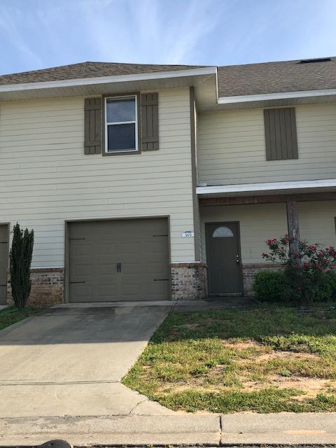 Crestview House: 503 Arbor Lake Drive