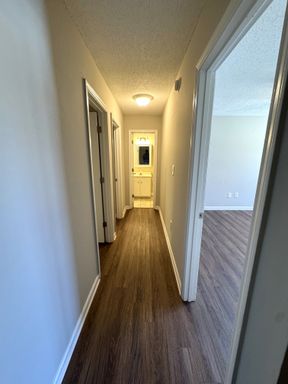 Pineview Drive, Athens, GA 30606