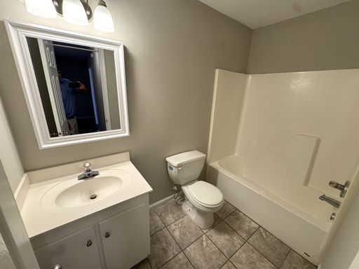 Pineview Drive, Athens, GA 30606