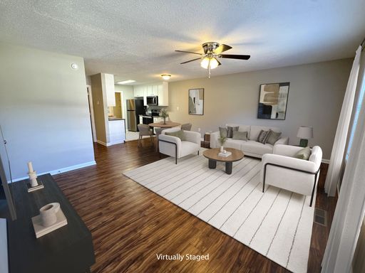 Pineview Drive, Athens, GA 30606