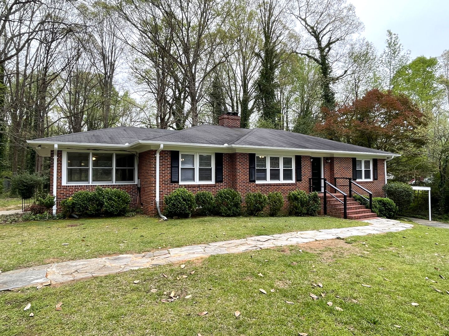 Winterville House: 1605 Cherokee Road