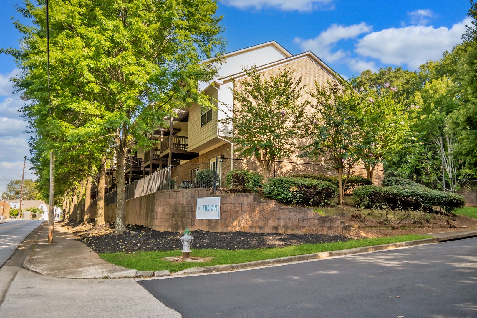 Athens Apartment: 270 Strickland Ave