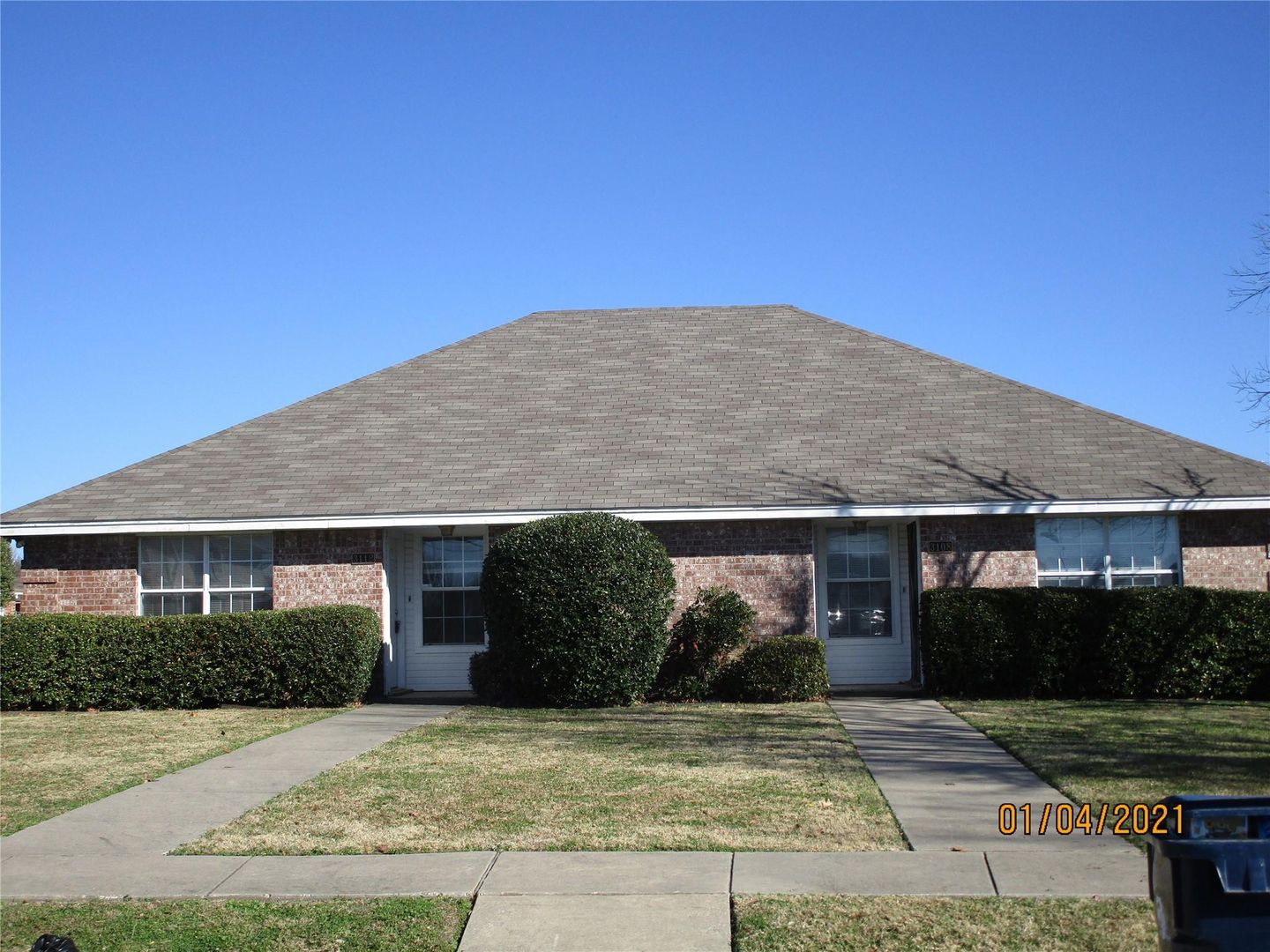Denton Townhome: 3112 Inglewood St.